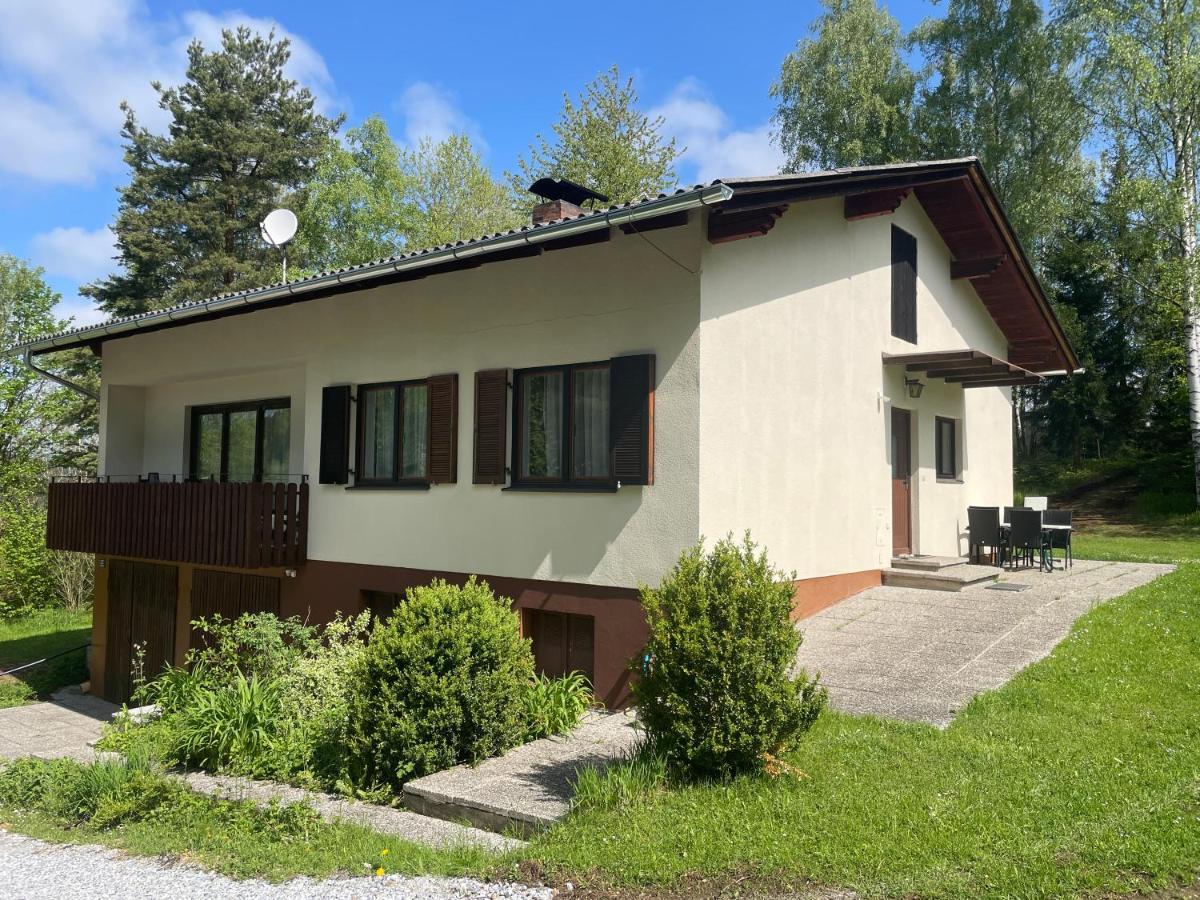 Haus Am Berg - Waldviertel Villa Arbesbach Exterior photo